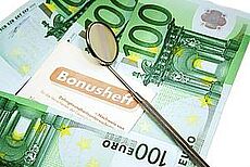 100 Euroscheine mit Bonusheft und Spiegel